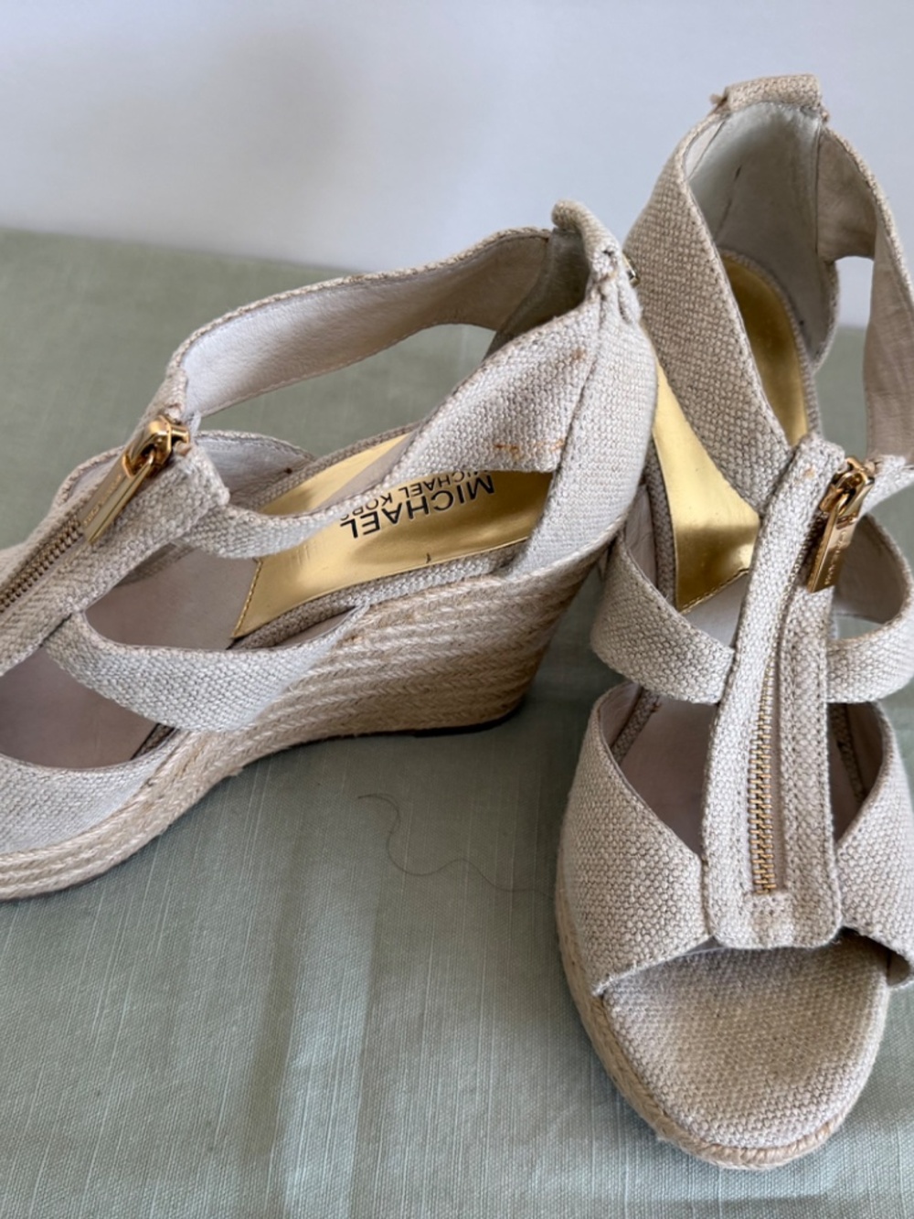 Michael Michael Kors Natural Linen espadrille wedge zip closure sandal Size 8.5